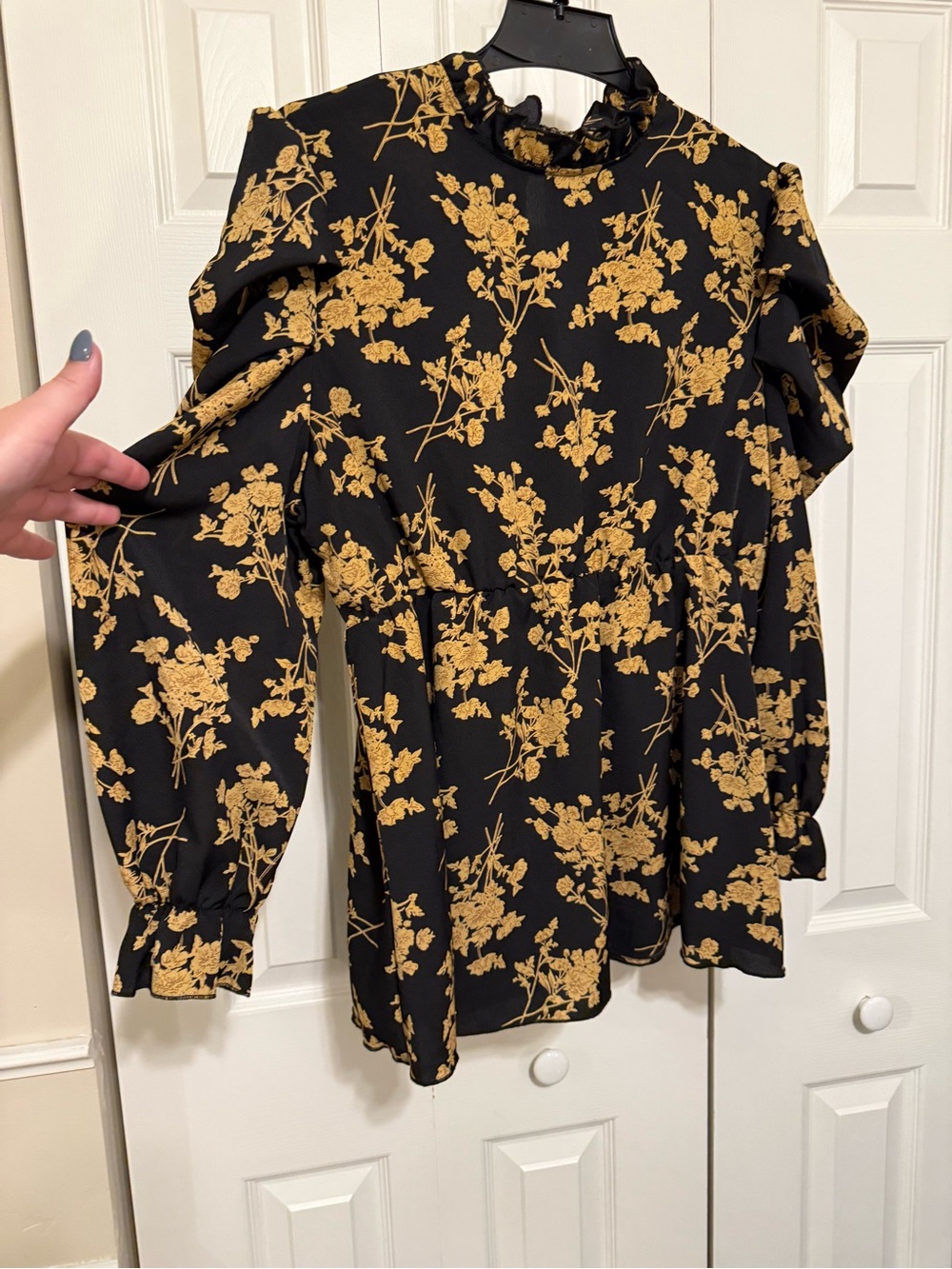 Black and Gold Floral Long Sleeve Women's Top